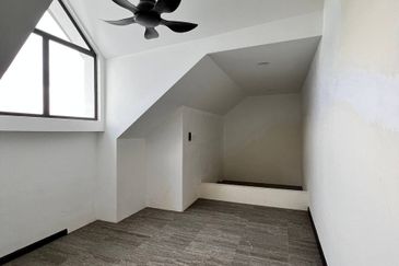 NICE DESIGN!! Double Storey Monet Springtime Sunsuria, Kota Warisan