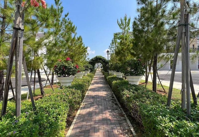 NICE DESIGN!! Double Storey Monet Springtime Sunsuria, Kota Warisan