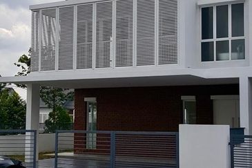 BIGGEST UNIT!! Storey Semi D Corner Lot Chemara Hills Seremban 