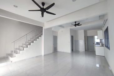 !! Reopen With Price Reduced RM630K NETT !! HILLPARK PUNCAK ALAM PHASE