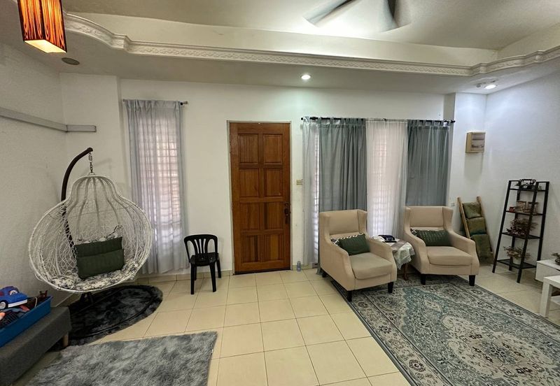 For Sale !! DOUBLE STOREY INTERMEDIATE HOUSE TAMAN ALAM BUDIMAN 