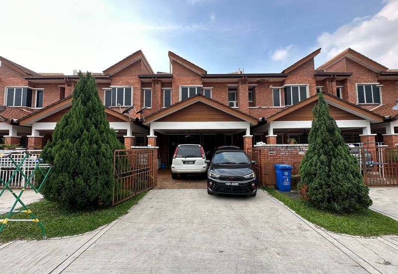 For Sale !! DOUBLE STOREY INTERMEDIATE HOUSE TAMAN ALAM BUDIMAN 