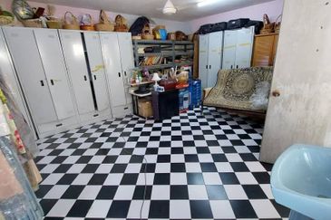 BANGLO FOR SALE !! Seksyen 16, Petaling Jaya 