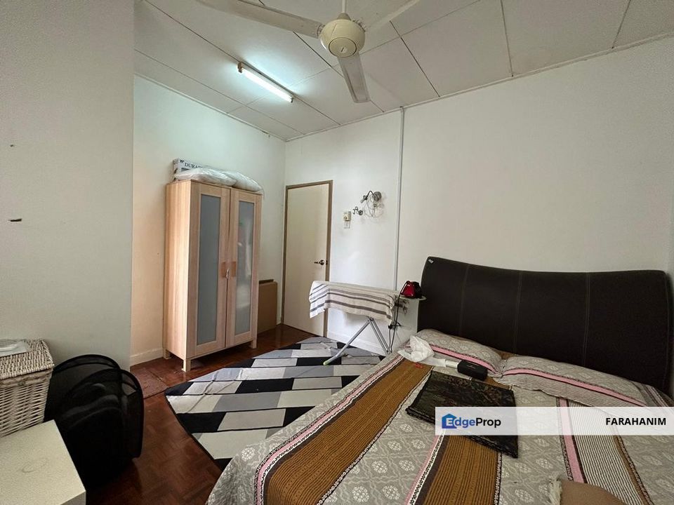 (Good Condition) Intermediate unit at Bandar Tasik Kesuma, Beranang !, Selangor, Beranang