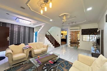 (Good Condition) Intermediate unit at Bandar Tasik Kesuma, Beranang !