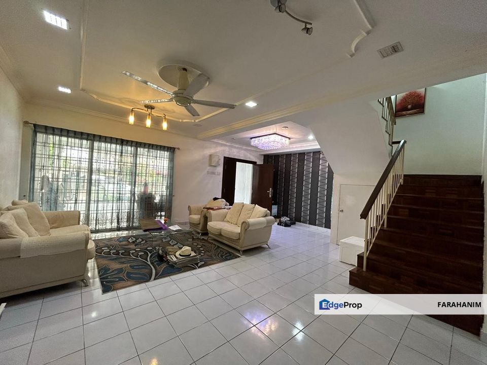 (Good Condition) Intermediate unit at Bandar Tasik Kesuma, Beranang !, Selangor, Beranang