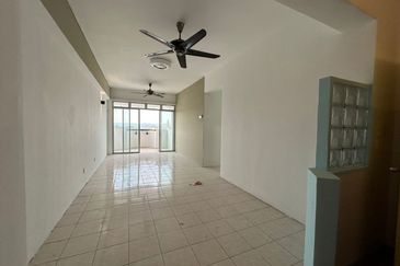 [NEGOTIABLE] Vista Seri Putra, Bandar Seri Putra, Bangi 