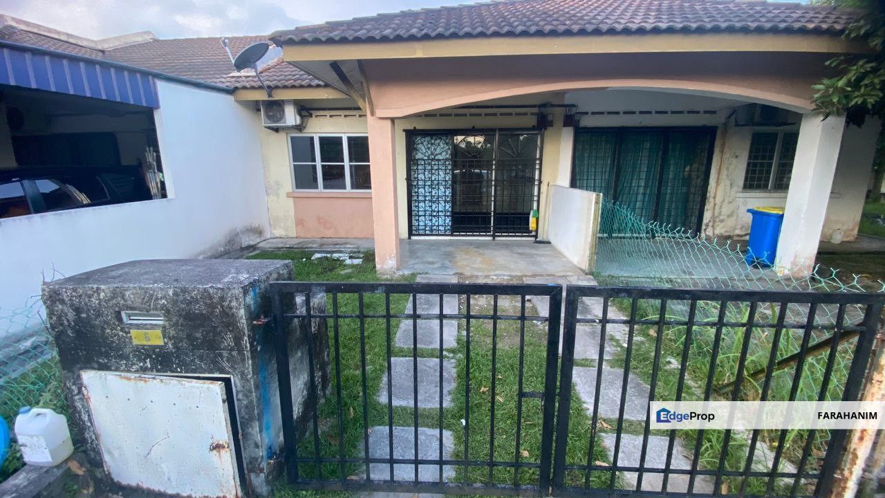 FREEHOLD!  Single Storey Terrace House, Bandar Mahkota Banting , Selangor, Banting