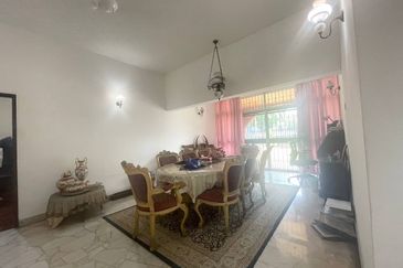 Corner Lot Double Storey Bungalow  PETALING JAYA  