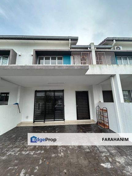 Serenia City Double Storey House Open Facing , Selangor, Sepang