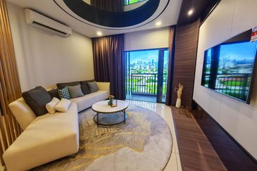 Padang Residence Kota Semarak