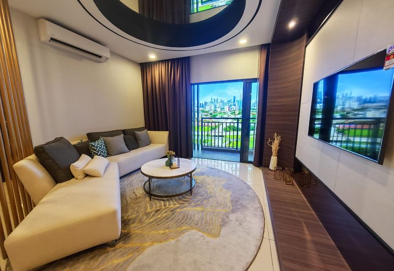 Padang Residence Kota Semarak