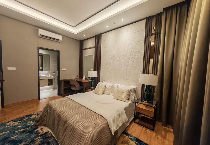 Padang Residence Kota Semarak