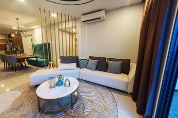 Padang Residence Kota Semarak