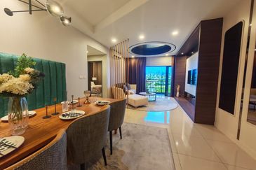 Padang Residence Kota Semarak