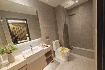 Padang Residence Kota Semarak