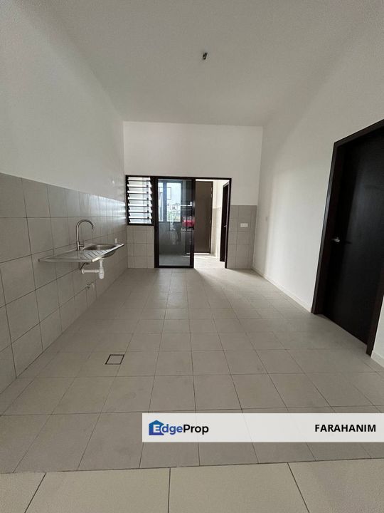 Serenia Anisa City Double Storey House Open Facing , Selangor, Sepang