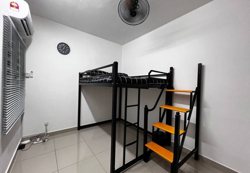 1.5 STOREY TOWNHOUSE PLATINUM RESIDENCE, DENGKIL