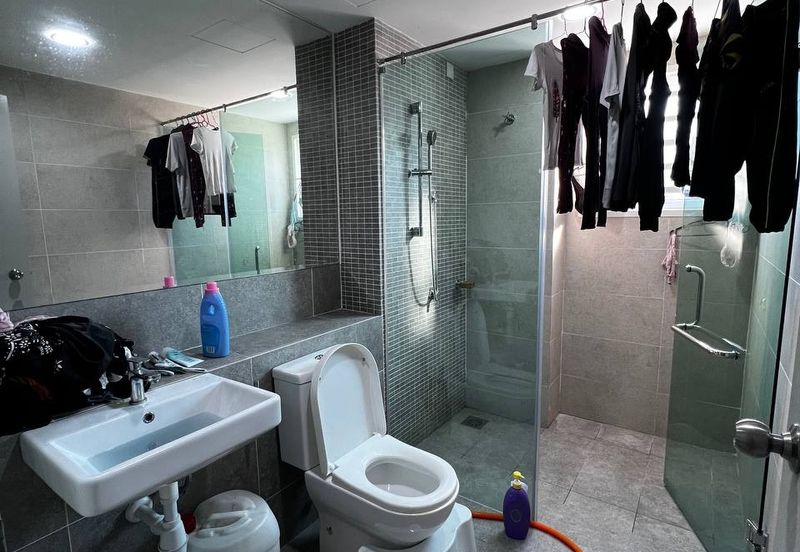 1.5 STOREY TOWNHOUSE PLATINUM RESIDENCE, DENGKIL