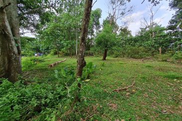 FOR SALE !! RESIDENTIAL LOT, SUNGAI MERAB BANGI