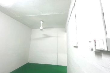 FOR SALE FLAT BANDAR TEKNOLOGI, KAJANG.