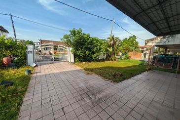 RENT DOUBLE STORY SEMI D, TAMAN DESA ROS KAJANG