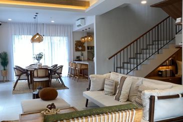 FOR SALE 2 STORY TERRACE BELINASE CONCEPT HOME @ CYBERSOUTH.