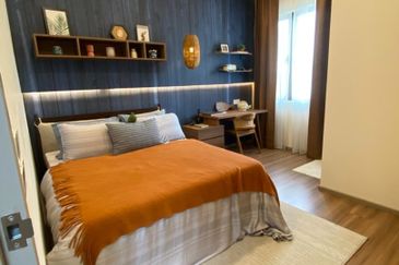 FOR SALE 2 STORY TERRACE BELINASE CONCEPT HOME @ CYBERSOUTH.