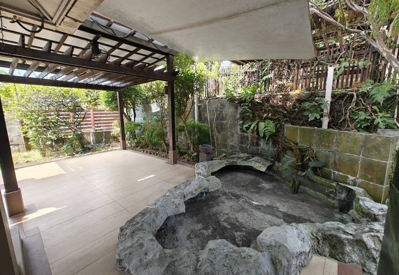 FOR SALES DOUBLE STOREY BUNGALOW SS12 SUBANG JAYA.