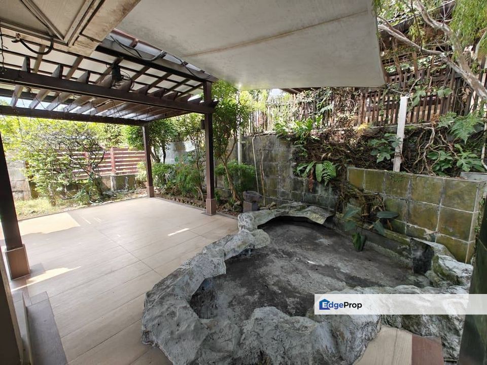 FOR SALES DOUBLE STOREY BUNGALOW SS12 SUBANG JAYA., Selangor, Subang Jaya