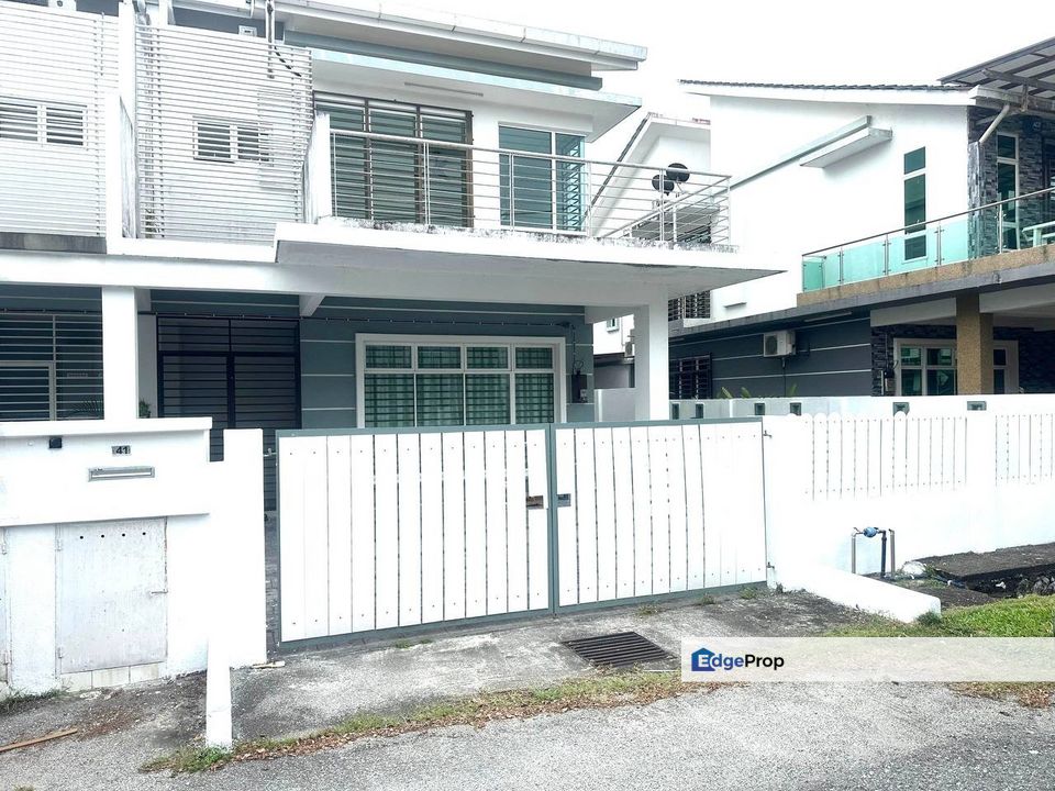 FOR SALE SEMI-D CLAUSTER 10 ROYAL GARDEN BANDAR SAUJANA PUTERA, Selangor, Bandar Saujana Putra