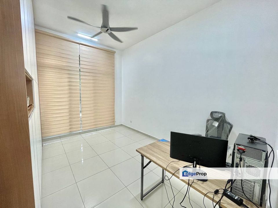 MAJESTIC LAKE VIEW | DOUBLE STOREY TERRACE MERRYDALE ECO MAJESTIC., Selangor, Semenyih