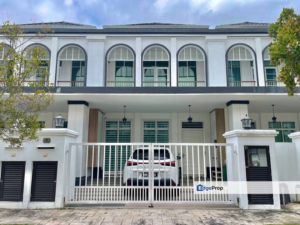 MAJESTIC LAKE VIEW | DOUBLE STOREY TERRACE MERRYDALE ECO MAJESTIC., Selangor, Semenyih