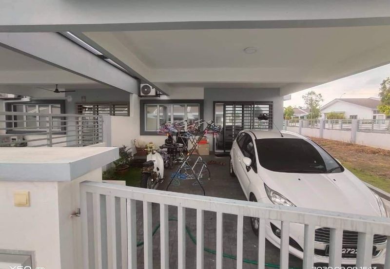 Nice Terraced House ! Tasik Senangin, Lenggeng N9 (Corner Lot)