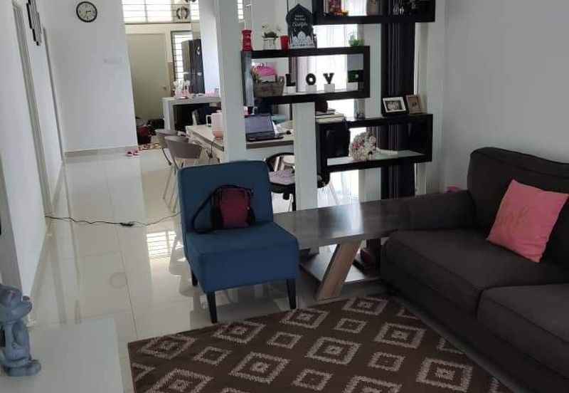 Nice Terraced House ! Tasik Senangin, Lenggeng N9 (Corner Lot)