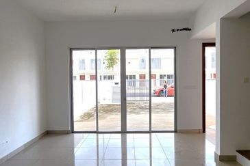 SPECIAL OFFER !! Palma Sands Gamuda Cove 