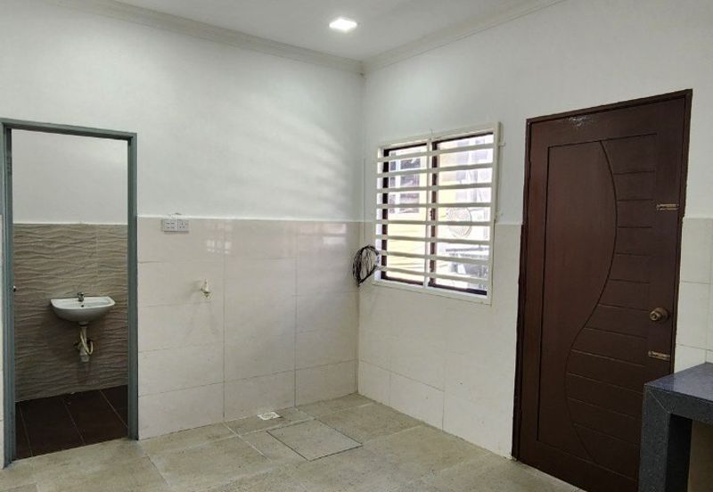 Deposit 10% only ! @ Taman Mawar, Bandar Baru Salak Tinggi Sepang 