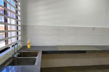 Deposit 10% only ! @ Taman Mawar, Bandar Baru Salak Tinggi Sepang 