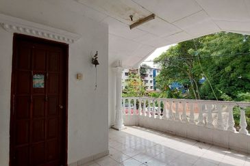 Seksyen 18, Shah Alam