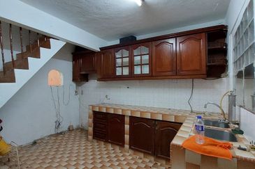 Seksyen 18, Shah Alam