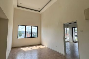 [NEARBY CLUBHOUSE] Double Storey House Chemara Hills, Seremban