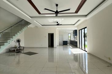 [NEARBY CLUBHOUSE] Double Storey House Chemara Hills, Seremban