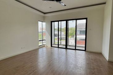 [NEARBY CLUBHOUSE] Double Storey House Chemara Hills, Seremban