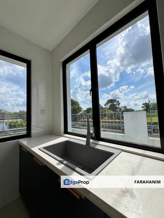 [NEARBY CLUBHOUSE] Double Storey House Chemara Hills, Seremban, Negeri Sembilan, Seremban