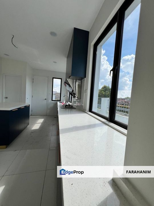 [NEARBY CLUBHOUSE] Double Storey House Chemara Hills, Seremban, Negeri Sembilan, Seremban