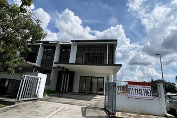[NEARBY CLUBHOUSE] Double Storey House Chemara Hills, Seremban