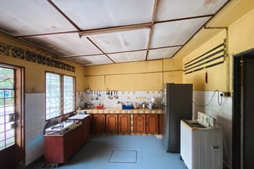 [Near LRT Jelatek] Single Storey House @ Taman Keramat, Selangor 