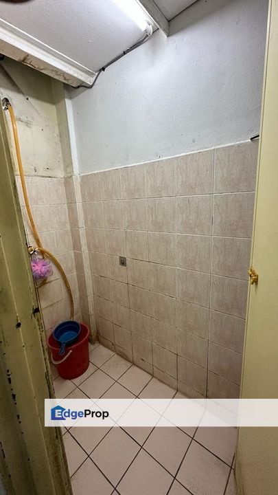 LOW COST UNIT !! Pangsapuri Ceria @ Puchong, Selangor, Bandar Kinrara Puchong