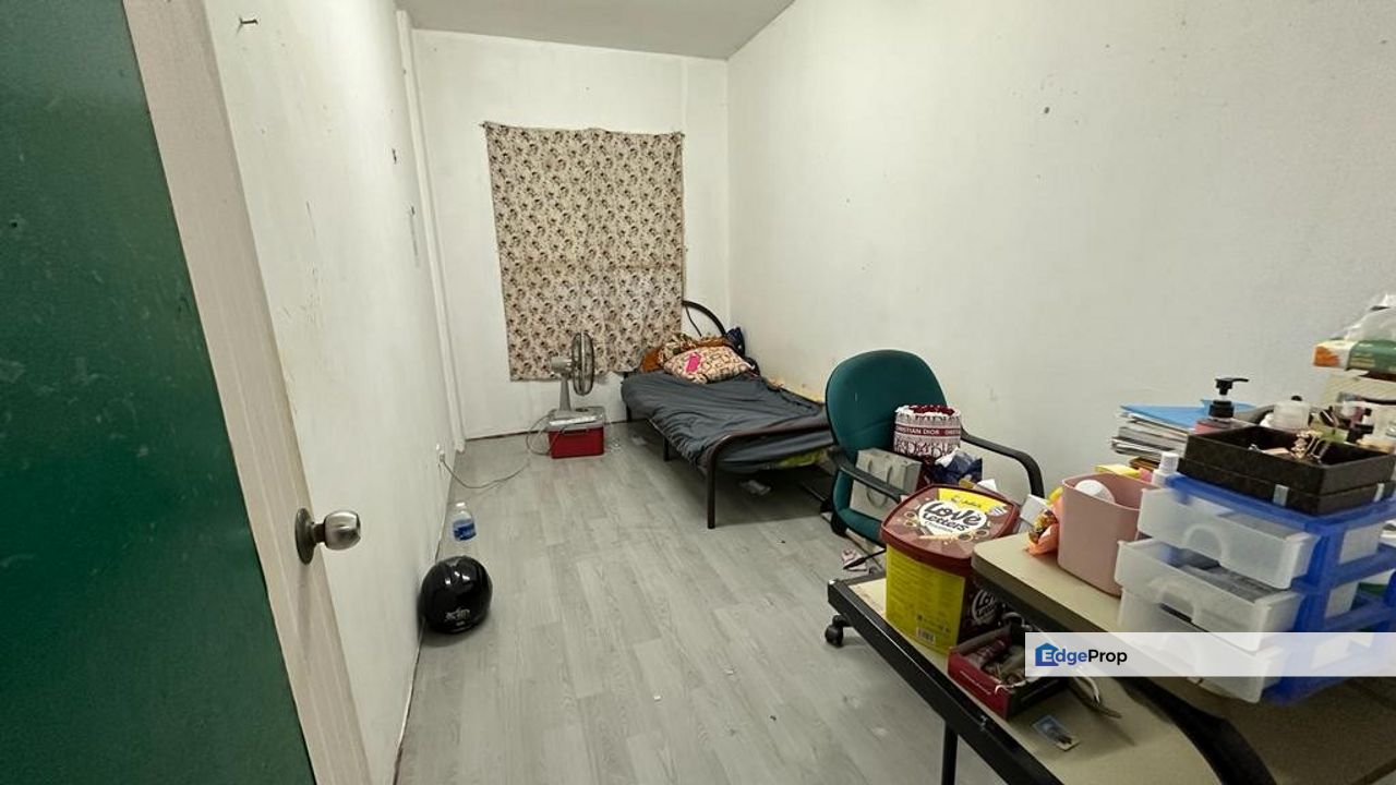 LOW COST UNIT !! Pangsapuri Ceria @ Puchong, Selangor, Bandar Kinrara Puchong