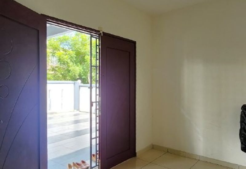[ZERO LOT UNIT] Bungalow @ Taman Saujana Klang 